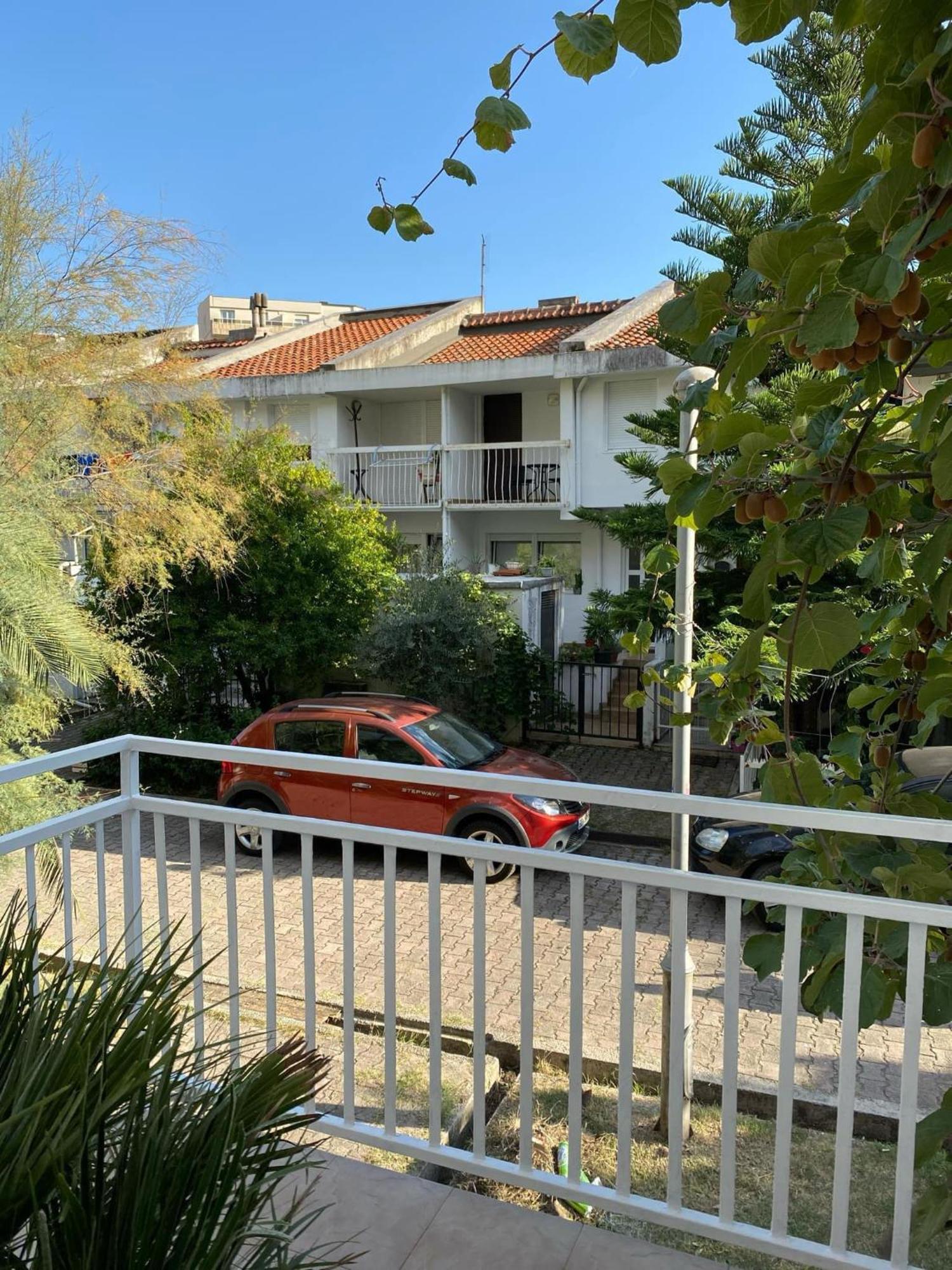 Adriana Apartament *